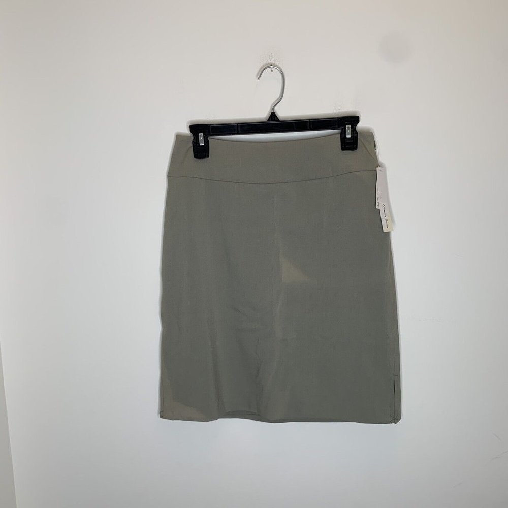 NWT Amanda Smith Womens Size 6 Olive Green Skirt